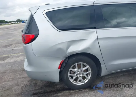 2023 Chrysler Voyager Lx из США, поврежденный, VIN 2C4RC1CG9PR525927